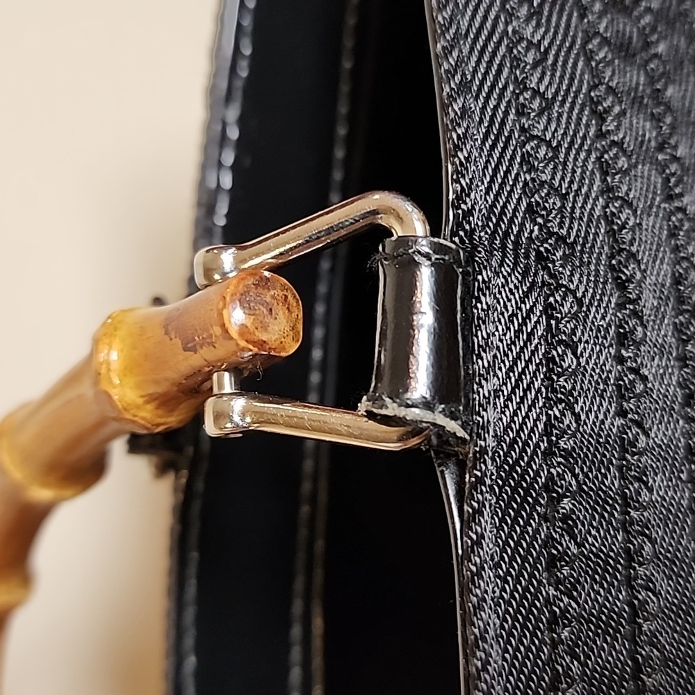 Gucci Tote With Bamboo Handles And COA - Picture 10 of 15